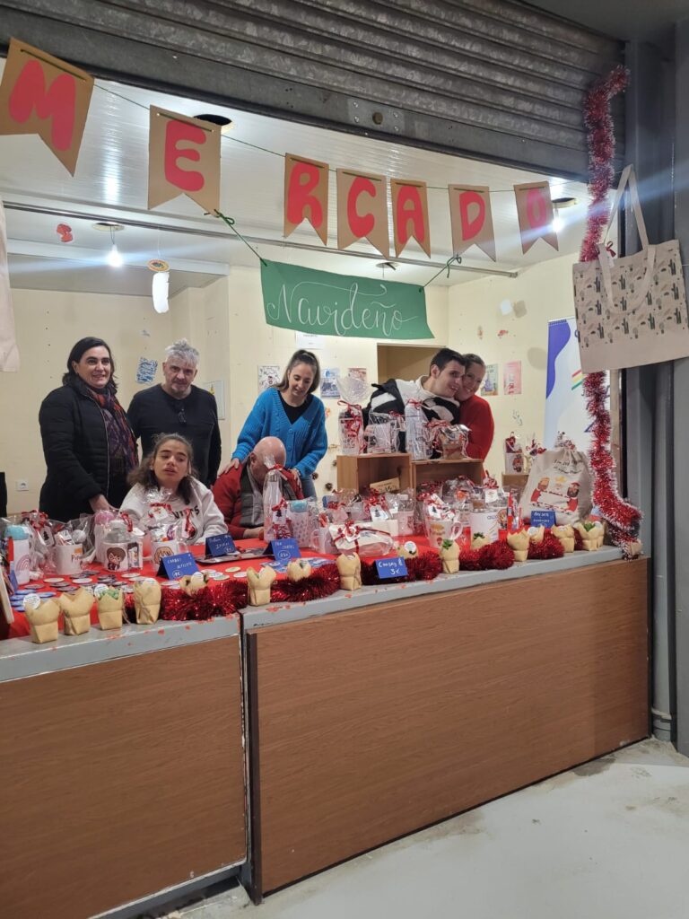 Aspace abre su nuevo mercadillo solidario de Navidad