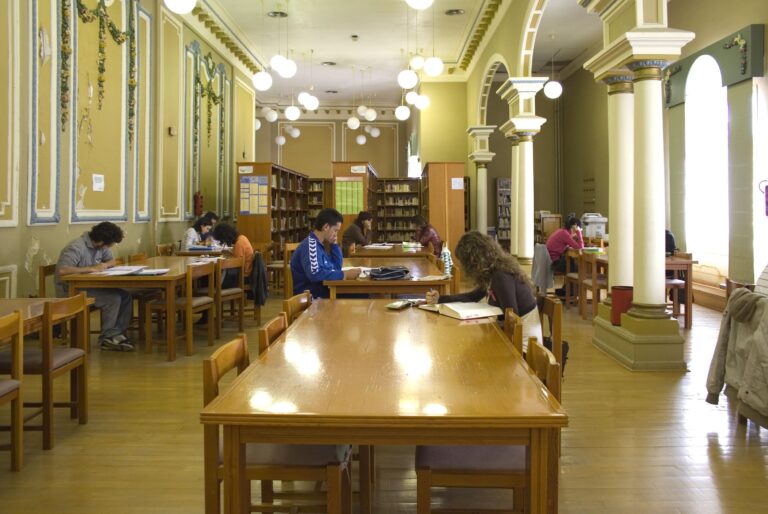 Las bibliotecas de Jaén amplían sus horarios