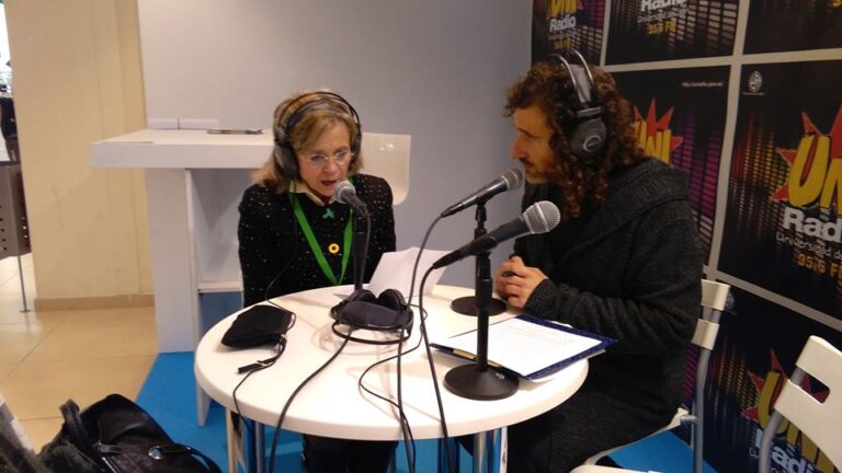 Uniradio muestra la solidaridad de los alumnos de la Universidad de Jaén en la XXXVI Carrera Internacional Noche de San Antón