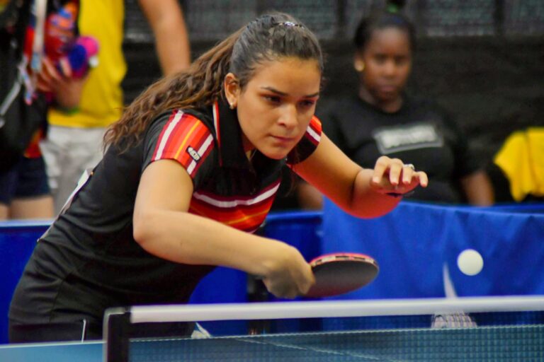 El Real Club de Tenis de Linares ha fichado a la jugadora Eva Michelle Brito