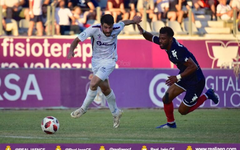 El Real Jaén se queda en Tercera un año más