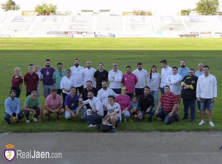 Nace la plataforma gastronómica #TodosSumamos para apoyar el nuevo proyecto del Real Jaén