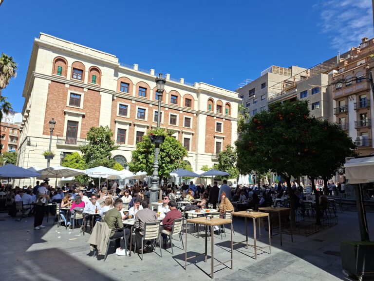 Terraza de Jaén plaza Dean Mazas