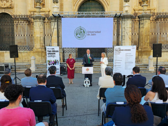 Nuevos grados UJA 2026