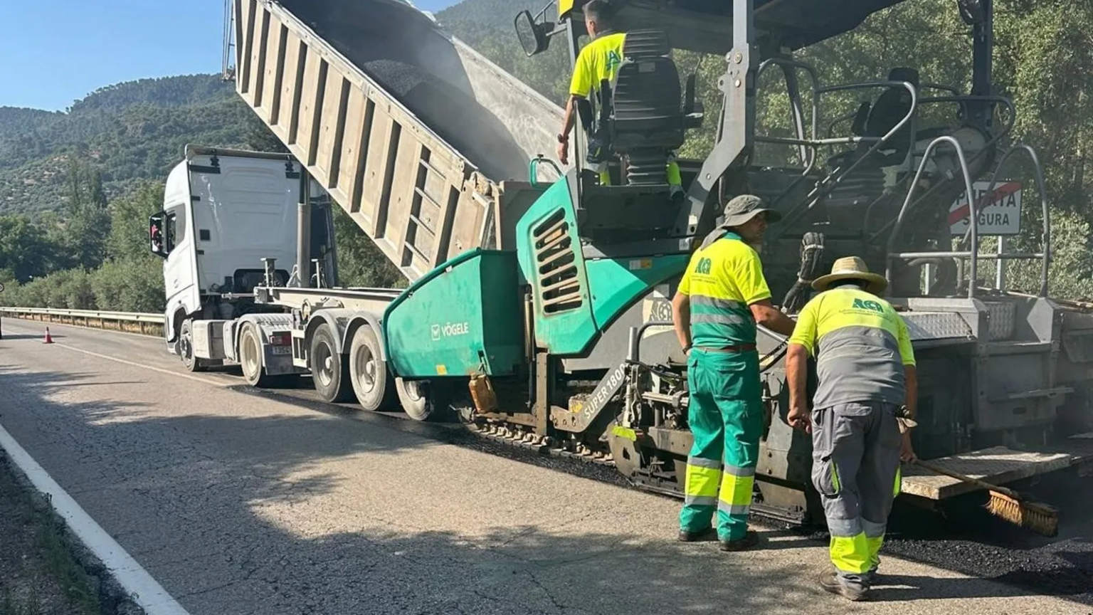 Renovación de carreteras en Jaén