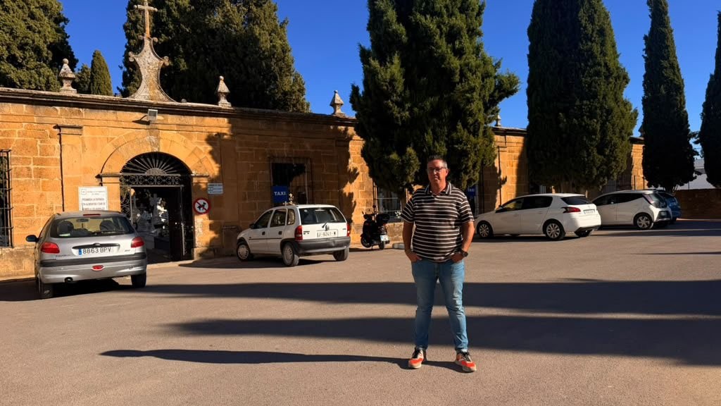 Entrada del cementerio municipal de Úbeda