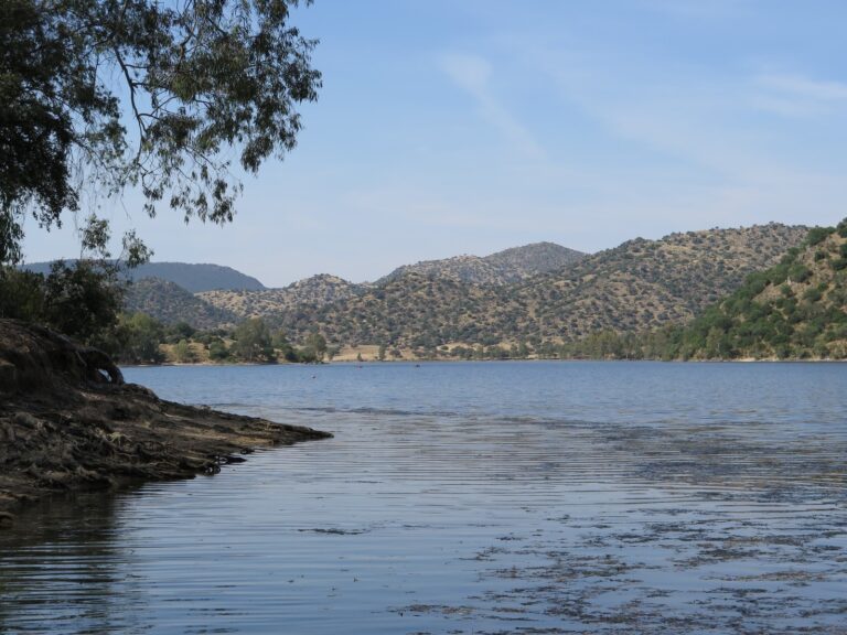 Embalse del Encinarejo, en la Sierra de Andújar