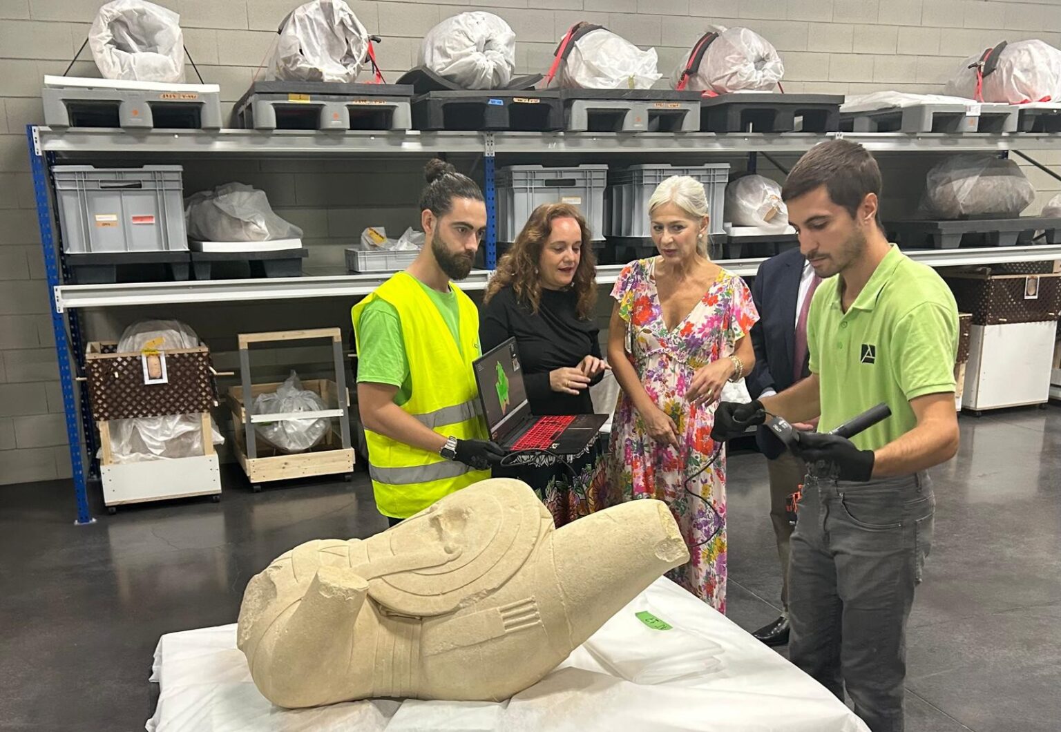 Escaneado 3D de una escultura íbera en el taller del Museo Íbero de Jaén