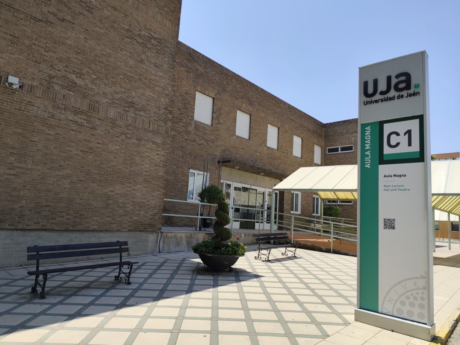 Edificio del Aula Magna en el campus Las Lagunillas de la Universidad de Jaén, imagen de archivo